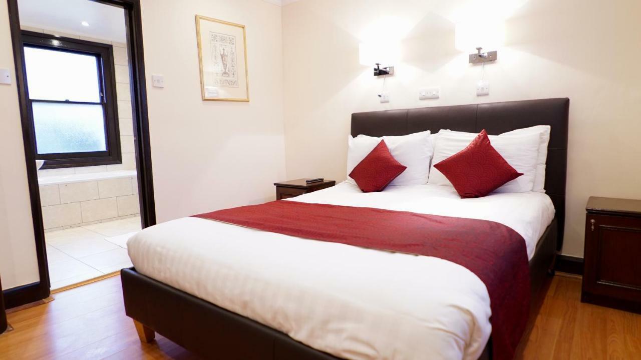 Guest house La Gaffe - London